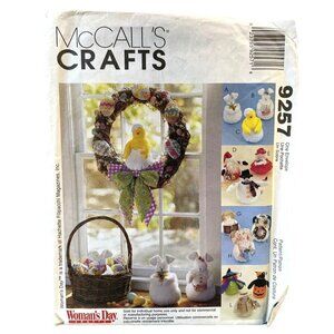 McCalls Sewing Pattern‎ 9257 Easter Christmas Halloween Fall Decorations